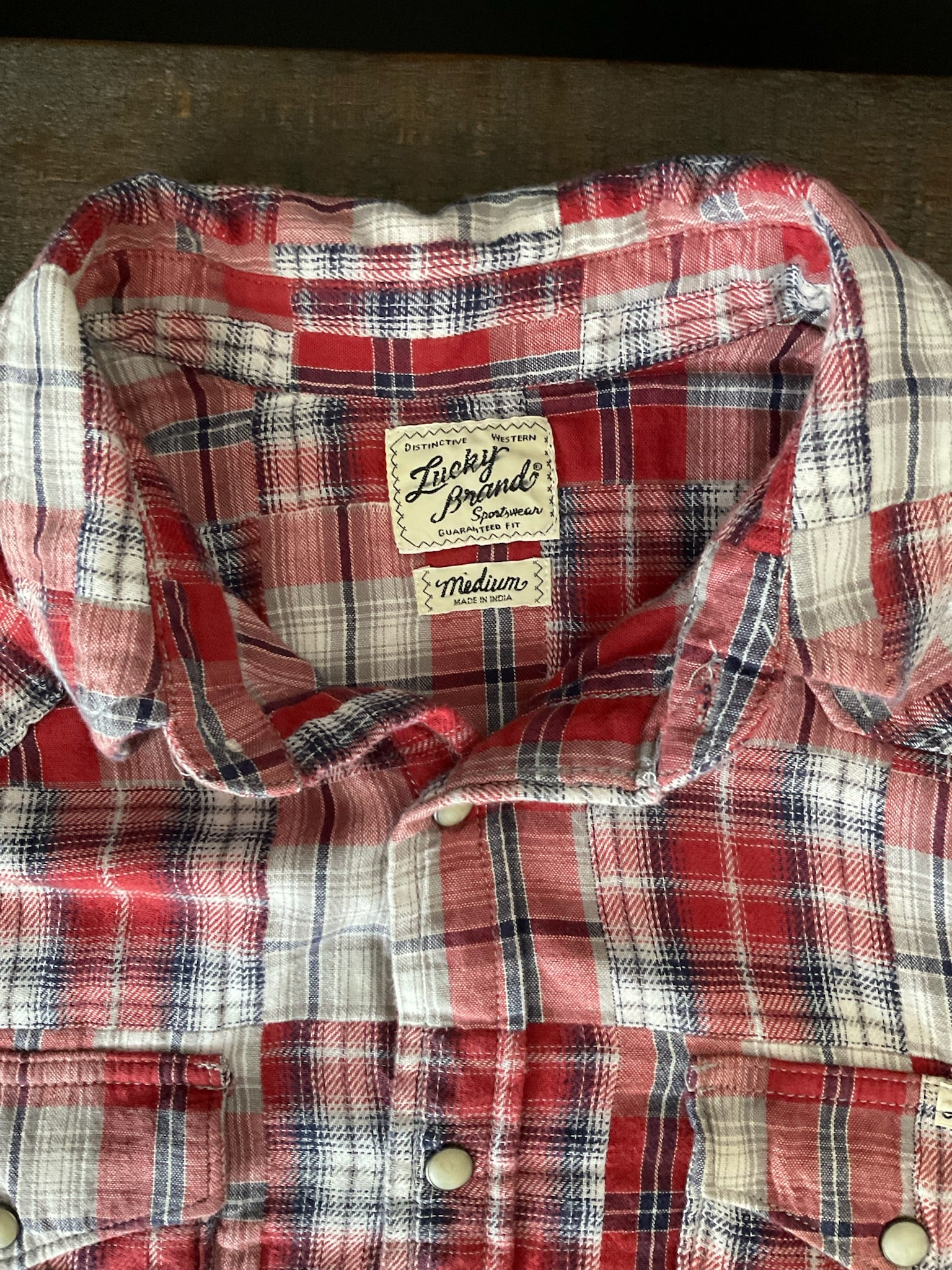 Lucky Brand Men's Red Plaid Pearl Button Up Shirt Size M