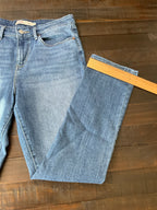 Signature by Levi Strauss & Co. Women's Mid-Rise Straight Jeans -  Size 10