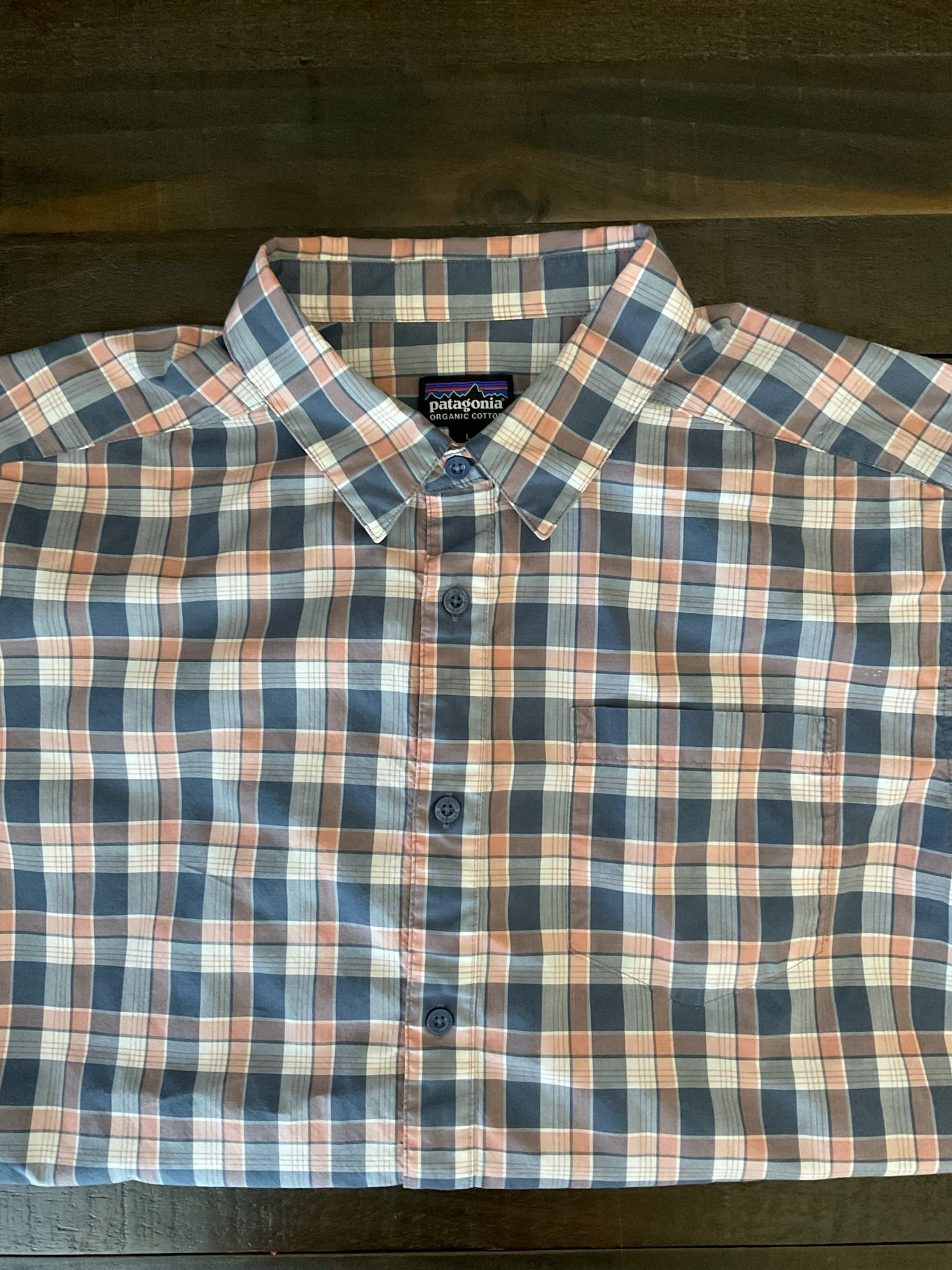 Patagonia Men’s Fezzman Short-Sleeve Plaid Button-Up - Orange & Gray.  Size L