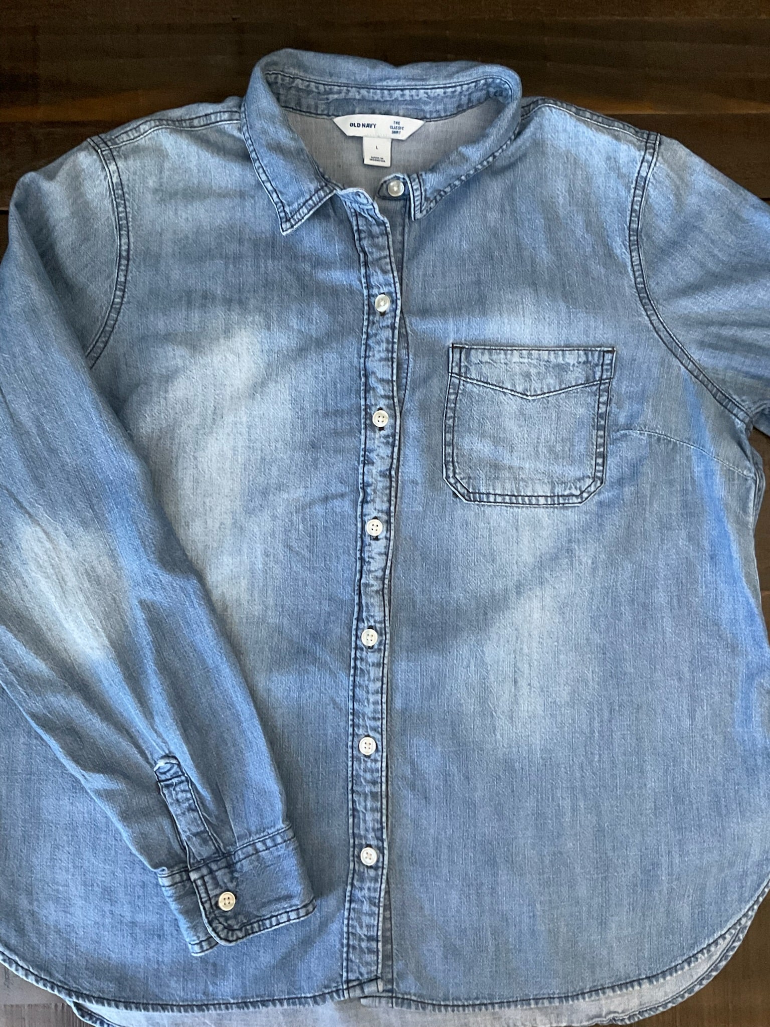 Old Navy Women's Classic Denim Long Sleeve Shirt - Light Blue, Size Large