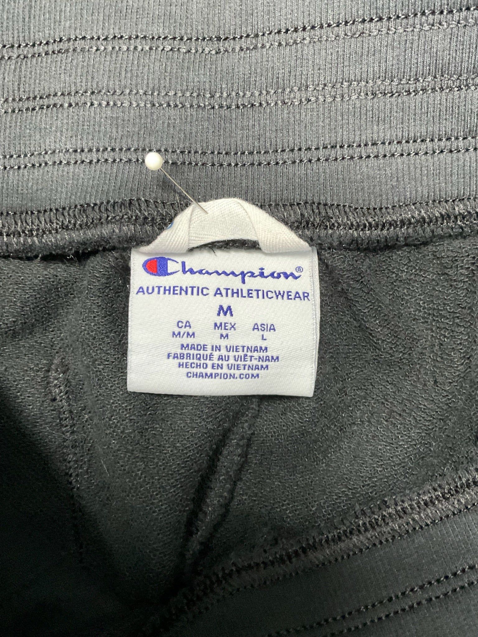 Champion Women's Campus French Terry Lounge Shorts - Black.  Size Medium